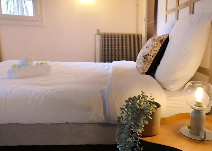 Expat Renting - Le Bistrot - St Cyprien - Parking Lägenhet *