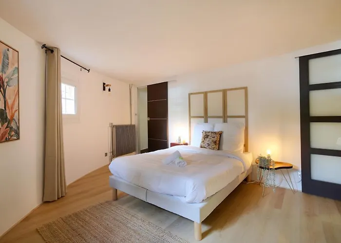 Apartment Expat Renting - Le Bistrot - St Cyprien - Parking *